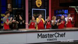MasterChef'te Walison ve Esra'ya sürpriz yapıldı