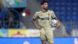 Erol Bulut'un derbi anahtarı: Jose Sosa