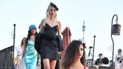 Kapadokya Fashion Week'de mankenler podyumda boy gösterdi