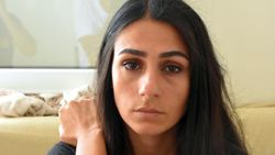 İzmir'de genç kadın taciz edildi, sokak ortasında dövüldü