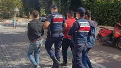 İzmir'de ormanı yakan 4 kişi tutuklandı