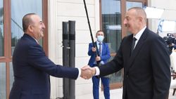 Dışişleri Bakanı Mevlüt Çavuşoğlu, Azerbaycan Cumhurbaşkanı İlham Aliyev ile görüştü