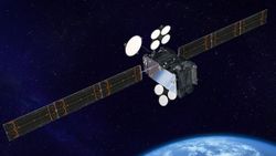 SpaceX, Pentagon için füze izleme uyduları geliştirecek