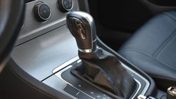 Otomatik vites araç satışları yüzde 74 arttı