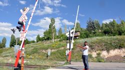 Erzurum'da kırdığı bariyerden 1 dakika sonra tren geçti, hapis cezası yedi