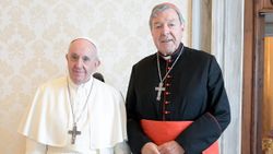 Tacizci Kardinal George Pell, Papa ile buluştu
