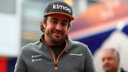 Fernando Alonso pistlere dönüyor