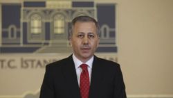 İstanbul Valisi Ali Yerlikaya, Güvenli Turizm Sertifikasyonu alan işletmeleri tebrik etti