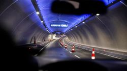 Avrasya Tüneli, bakım için trafiğe kapatıldı