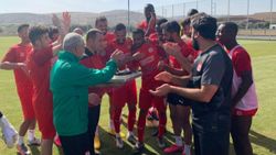 Sivasspor'da Goiano'nun doğum günü kutlandı