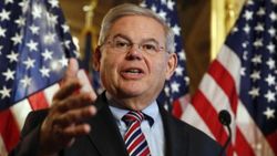 ABD'li Senatör Bob Menendez'den Türkiye ve Azerbaycan'a silah satmayalım çağrısı