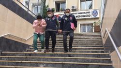 İstanbul'da rüşvet isteyen vergi müfettişi ve mali müşavir suçüstü yakalandı