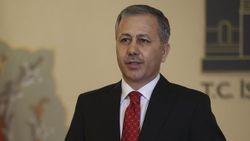İstanbul Valisi Ali Yerlikaya'dan Ekrem İmamoğlu'na geçmiş olsun telefonu