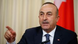 Mevlüt Çavuşoğlu: Avrupa'nın ezik ırkçıları yine kendini gösterdi