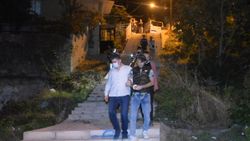 İzmir'de kuzenini bıçaklayıp tüfekle vuran şüpheli yakalandı