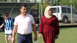 Osmaniye'de bir kadın, oğlu için futbol kulübü kurdu