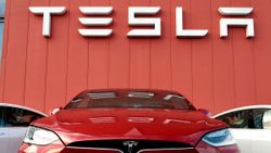 Tesla, süspansiyon sorunu nedeniyle Çin'deki 50 bin aracını geri çağırıyor