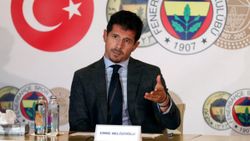 Emre Belözoğlu: Türkiye'nin en kariyerli futbolcusu Arda Turan