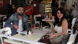 Ebru Polat, arkadaşıyla sevgili oldu