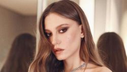 Serenay Sarıkaya, İzmir'den dönüş yolunda depreme yakalandı