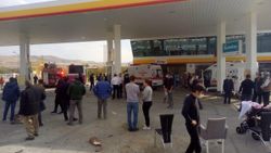 Van’da belediye otobüsü petrol istasyonuna daldı: 10 yaralı