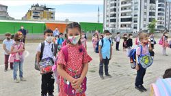 Okullarda yüz yüze eğitimde üçüncü aşamaya geçilecek