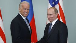 Kremlin: Vladimir Putin, ABD'nin yeni başkanını tebrik etmek için resmi sonuçları bekliyor