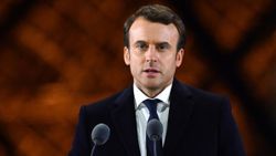 Macron, Joe Biden'ı arayarak tebrik etti