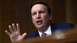 Demokrat Senatör Chris Murphy: BAE, geçmişte aşırılık yanlısı gruplara silah sağladı