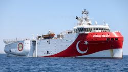 Oruç Reis, 29 Kasım'a kadar Akdeniz'de yeni NAVTEX ilan etti