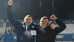 Şota Arveladze'nin takımı Pakhtakor yine şampiyon oldu
