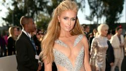 Paris Hilton'un ‘Selfie'yi biz icat ettik’ iddiası ile dalga geçtiler