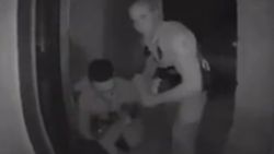 ABD'de siyahi kişiye polis şiddeti kamerada