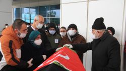 Samsun'da koronaya yenilen hemşireye veda