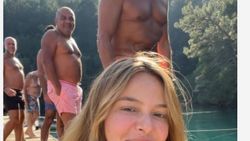 Naz Elmas, denize girmeye devam ediyor