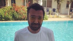 Halil Sezai, sevgilisi ile fotoğraf paylaştı