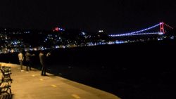 İstanbul'da yasağı aldırmadan balık tuttular