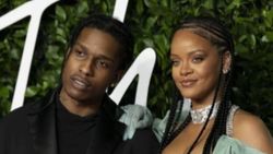 Rihanna ile ASAP Rocky el ele
