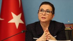 Ruhsar Pekcan: 2020 yılını ihracatımızda tarihi bir rekorla kapattık