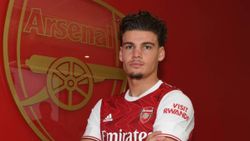 Omar Rekik Arsenal'de