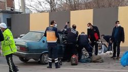 Diyarbakır'da iki otomobil çarpıştı: 1 ölü 6 yaralı