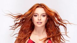 Melis Sezen makyajsız