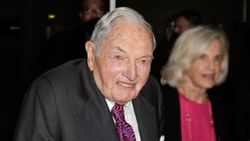 Peru'da, Bill Gates, Soros ve Rockefeller'a korona suçlaması
