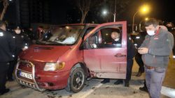 Bursa'da polis telsizini dinleyip kaçmak isterken yakalandılar