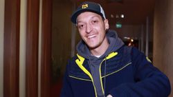 Fatih Karagümrük, Fenerbahçe ve Mesut Özil'i tebrik etti