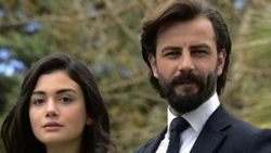 Gökberk Demirci'den Özge Yağız'a: Bakmaya doyamadığım