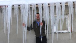 Van'da hava sıcaklığı eksi 39,2 dereceye kadar düştü