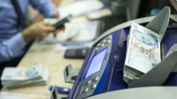 Esnaf kredileri ertelendi mi? Esnaf ve sanatkarların kredileri kaç ay ertelendi?