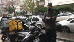 İzmir'de asansörlere alınmadıklarını söyleyen kuryeler tepkili