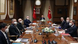 Yüksek İstişare Kurulu'nda yabancı ve İslam düşmanlığı görüşüldü